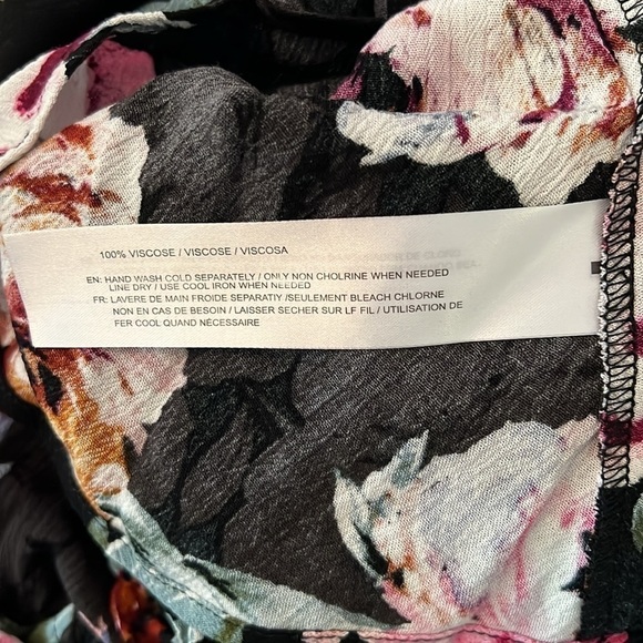 Band of Gypsies (B.O.G.) Dark Multicolored V-Neck Floral Midi Dress Size Medium - Picture 11 of 11